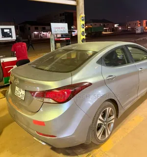 Hyundai Elantra 2013 Silver