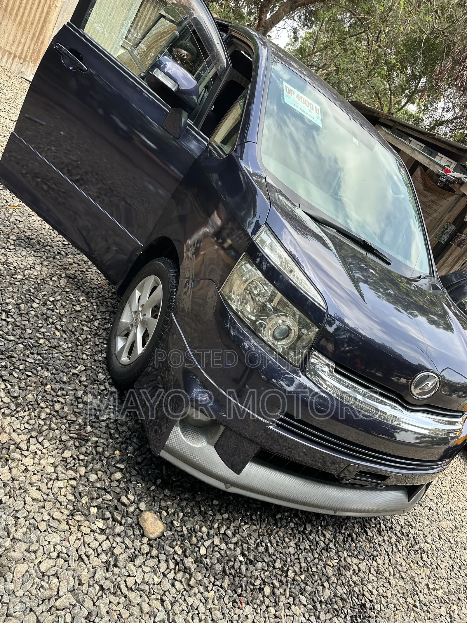 Toyota Voxy X 2WD 8-Seater 2010 Burgundy