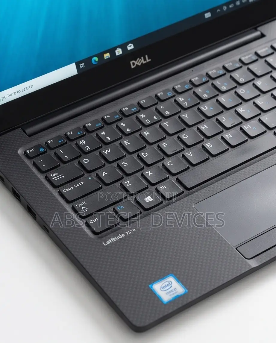 Laptop Dell Inspiron 13 7370 16GB Intel Core M SSD 256GB