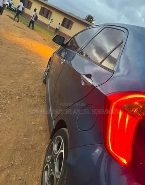 Kia Morning 2016 Blue