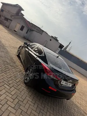Hyundai Elantra 2013 Black