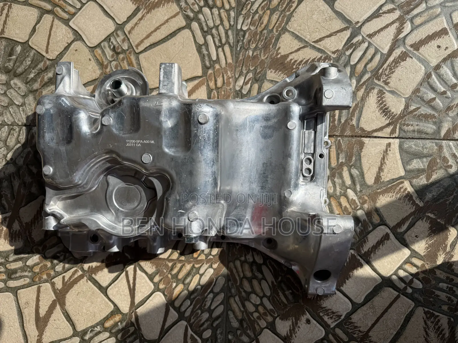 Honda CRV Oil Pan or Engine Sump