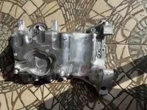 Honda CRV Oil Pan or Engine Sump