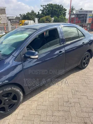 Toyota Yaris 2010 Blue
