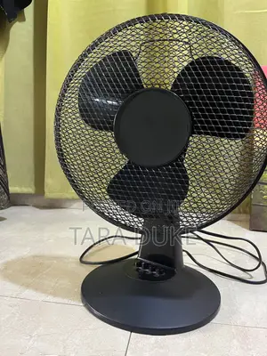 Sleek 3-Blade Black Desk Fan
