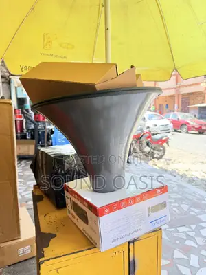 LARGE Public Address (PA) Horn Speaker WITH Teli AV Power Amplifier
