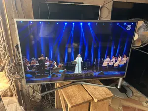 Samsung 50 Inches 4K Smart TV
