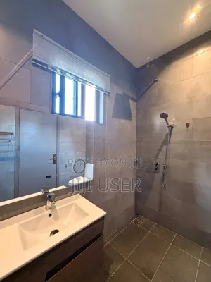 3bdrm House in ...., Adjiriganor for rent