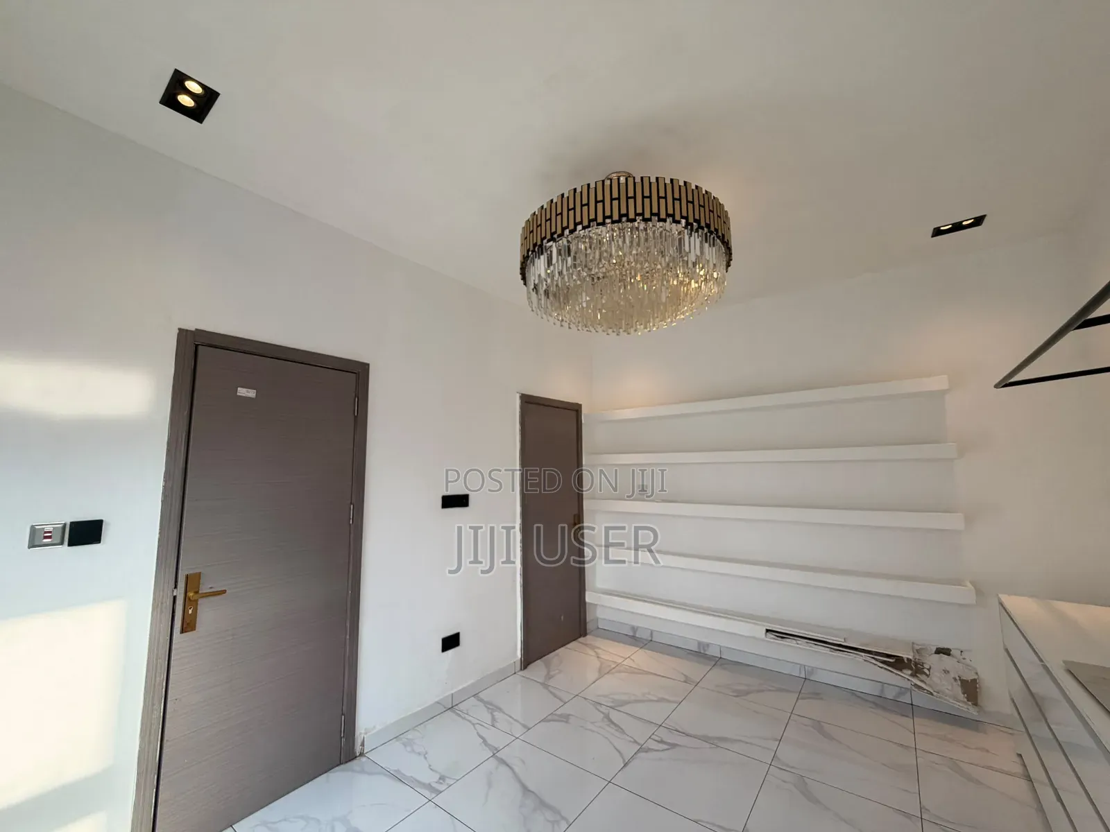 3bdrm House in ...., Adjiriganor for rent