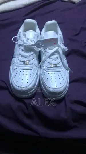 Nike Air Force 1