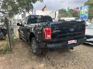 Ford F-150 XLT 4x2 SuperCrew Cab Styleside 5.5 ft. box 145 in. WB 2018