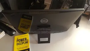 Desktop Computer Dell Inspiron 27 All-in-One 16GB AMD HDD 500GB