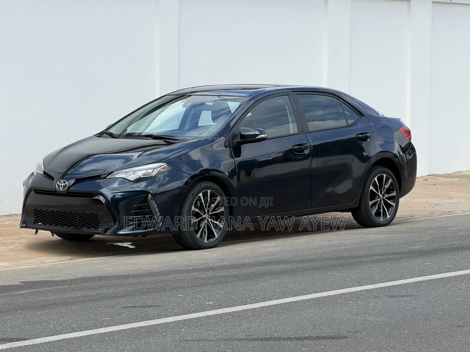 Toyota Corolla SE 4dr Sedan (1.8L 4cyl CVT) 2017 Blue