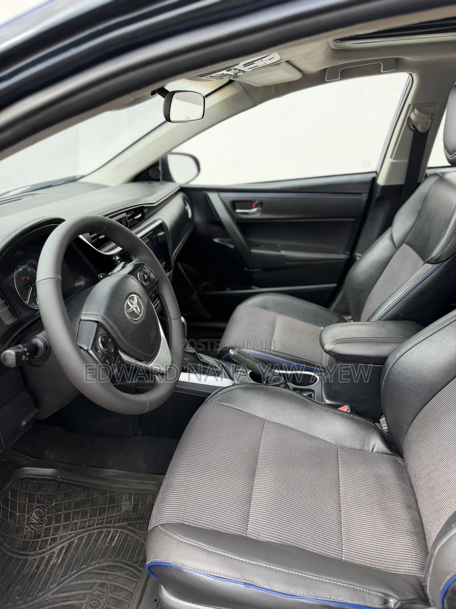 Toyota Corolla SE 4dr Sedan (1.8L 4cyl CVT) 2017 Blue