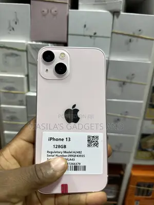 Apple iPhone 13 128 GB Pink