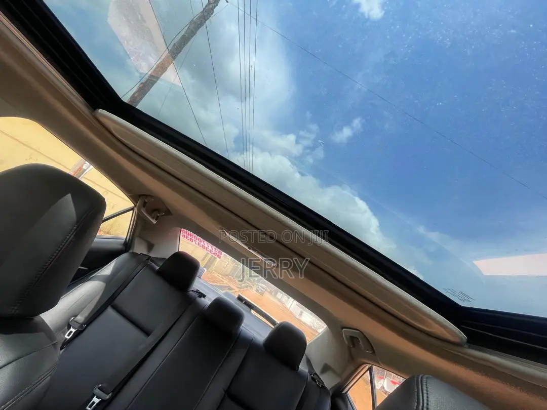 Toyota Levin Hybrid Elite Sunroof 2018 White