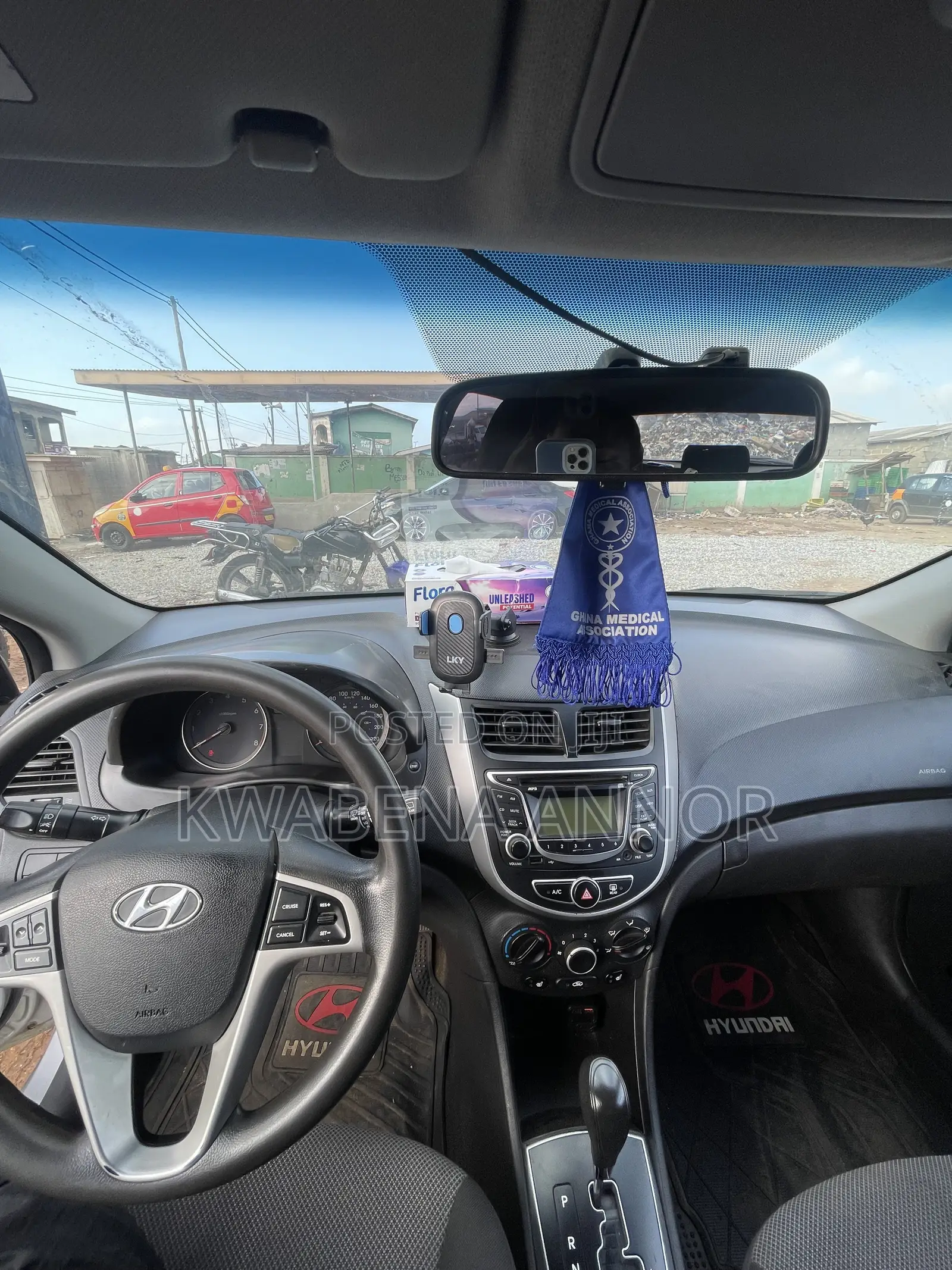 Hyundai Accent