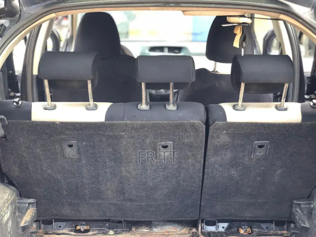 Toyota Yaris 2013 Black