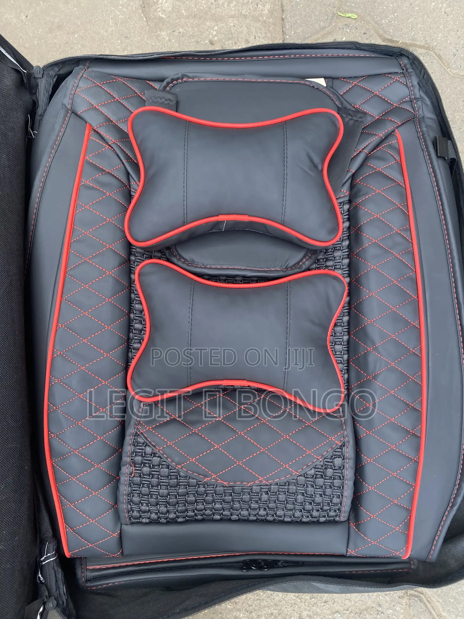 2 Front Seat Covers