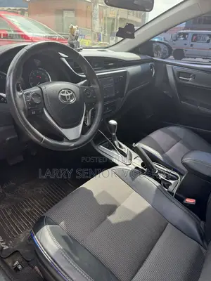 Toyota Corolla SE Special Edition 4dr Sedan (1.8L 4cyl CVT) 2017 Gray