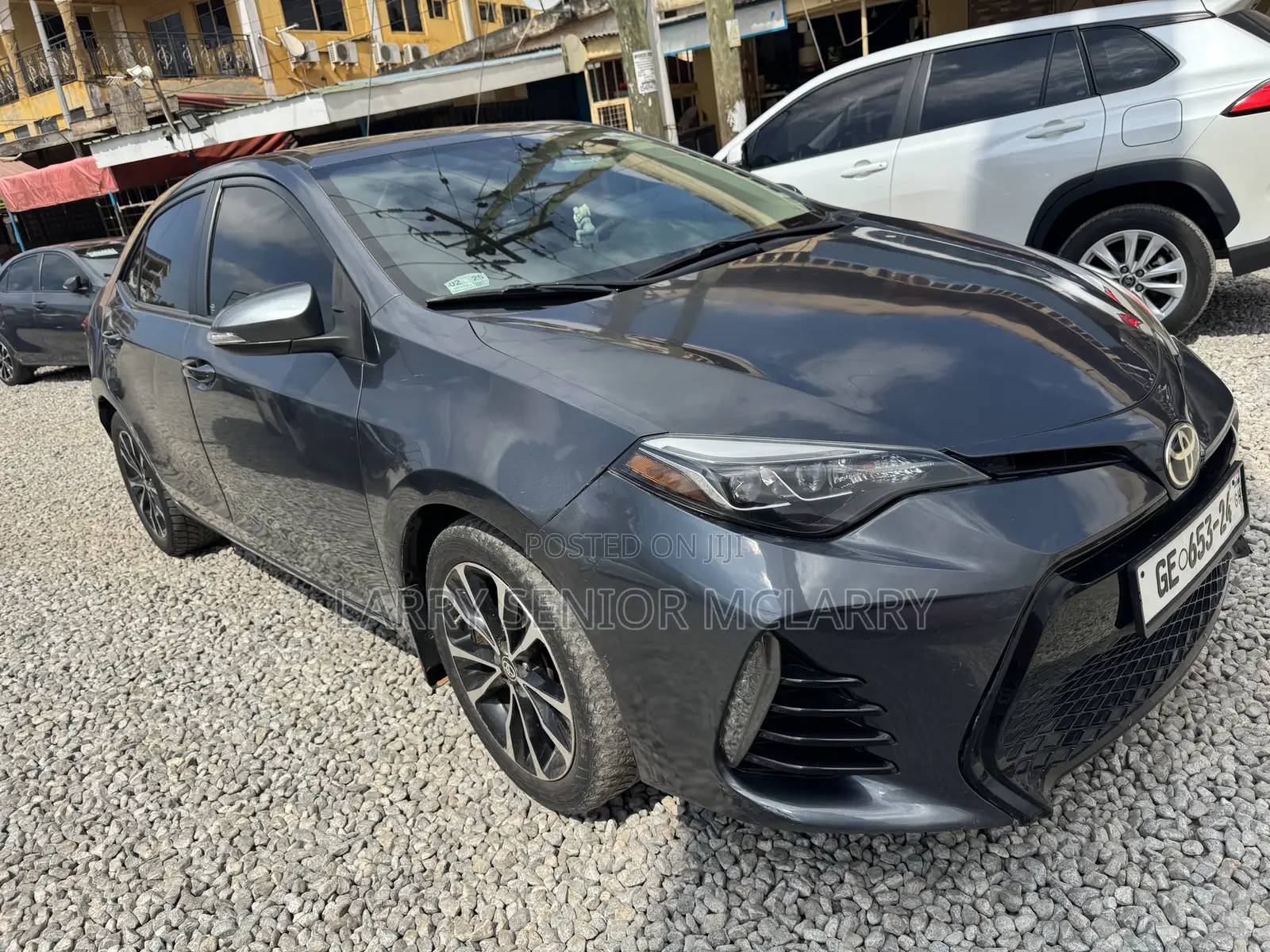 Toyota Corolla SE Special Edition 4dr Sedan (1.8L 4cyl CVT) 2017 Gray