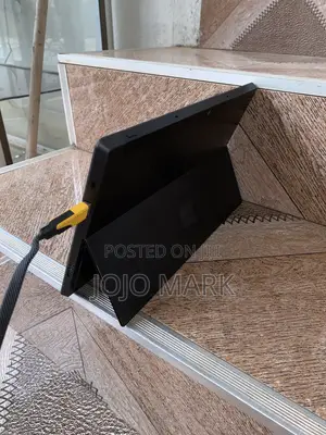 Microsoft Surface 32 GB Black