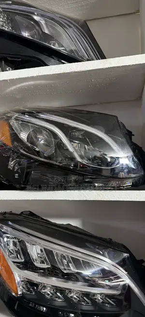 E 300 W213 Front Headlights