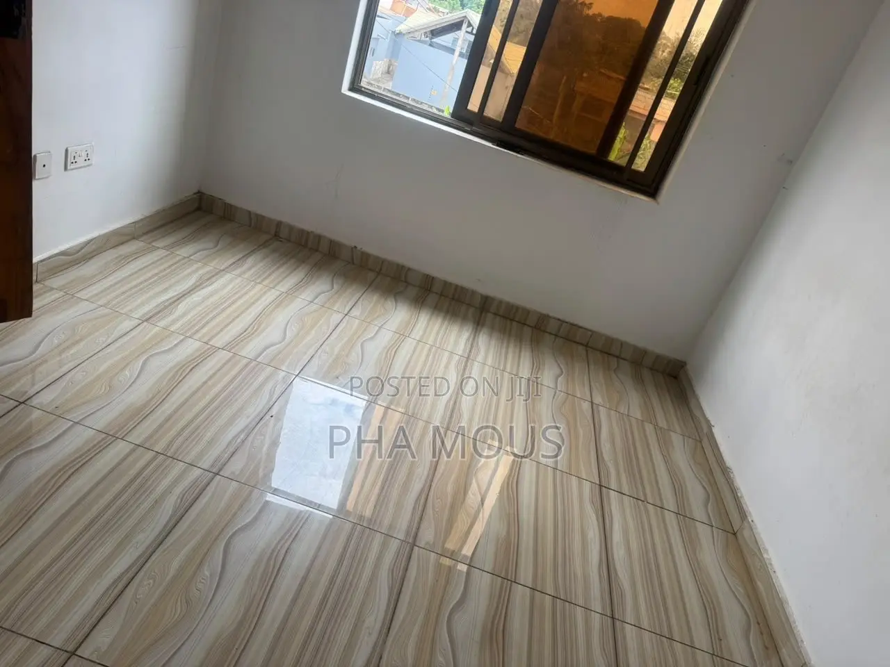 1bdrm Apartment in Mile 7 for rent