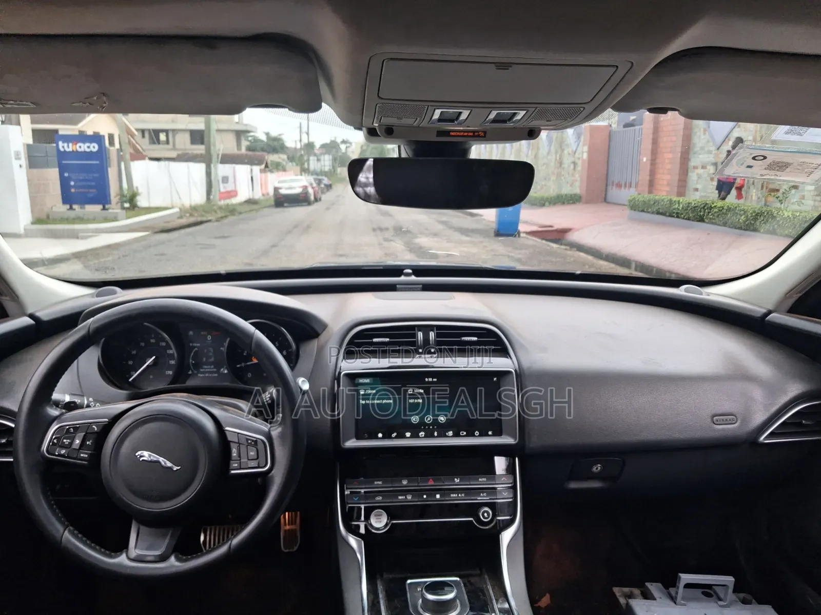 Jaguar XE 2019 Black