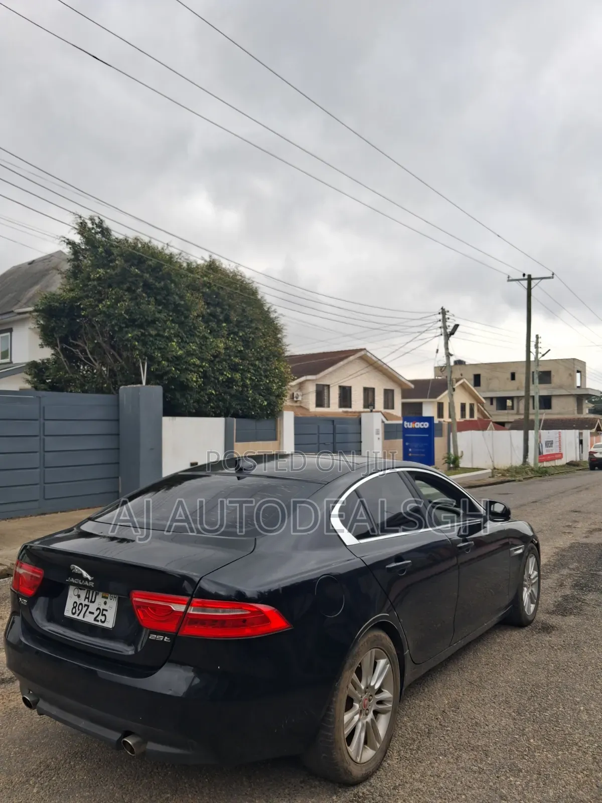 Jaguar XE 2019 Black