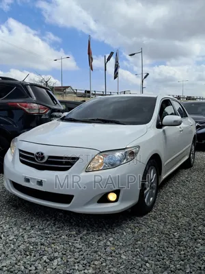 Toyota Corolla Altis 2010 White