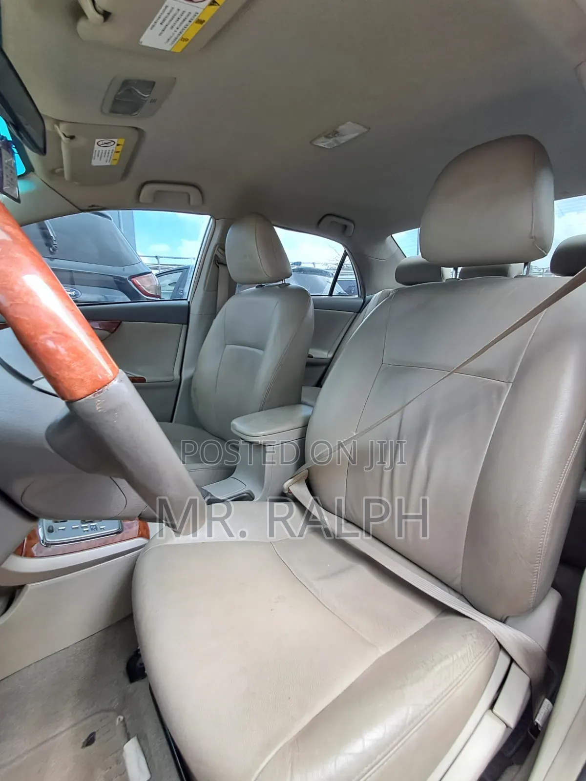 Toyota Corolla Altis 2010 White