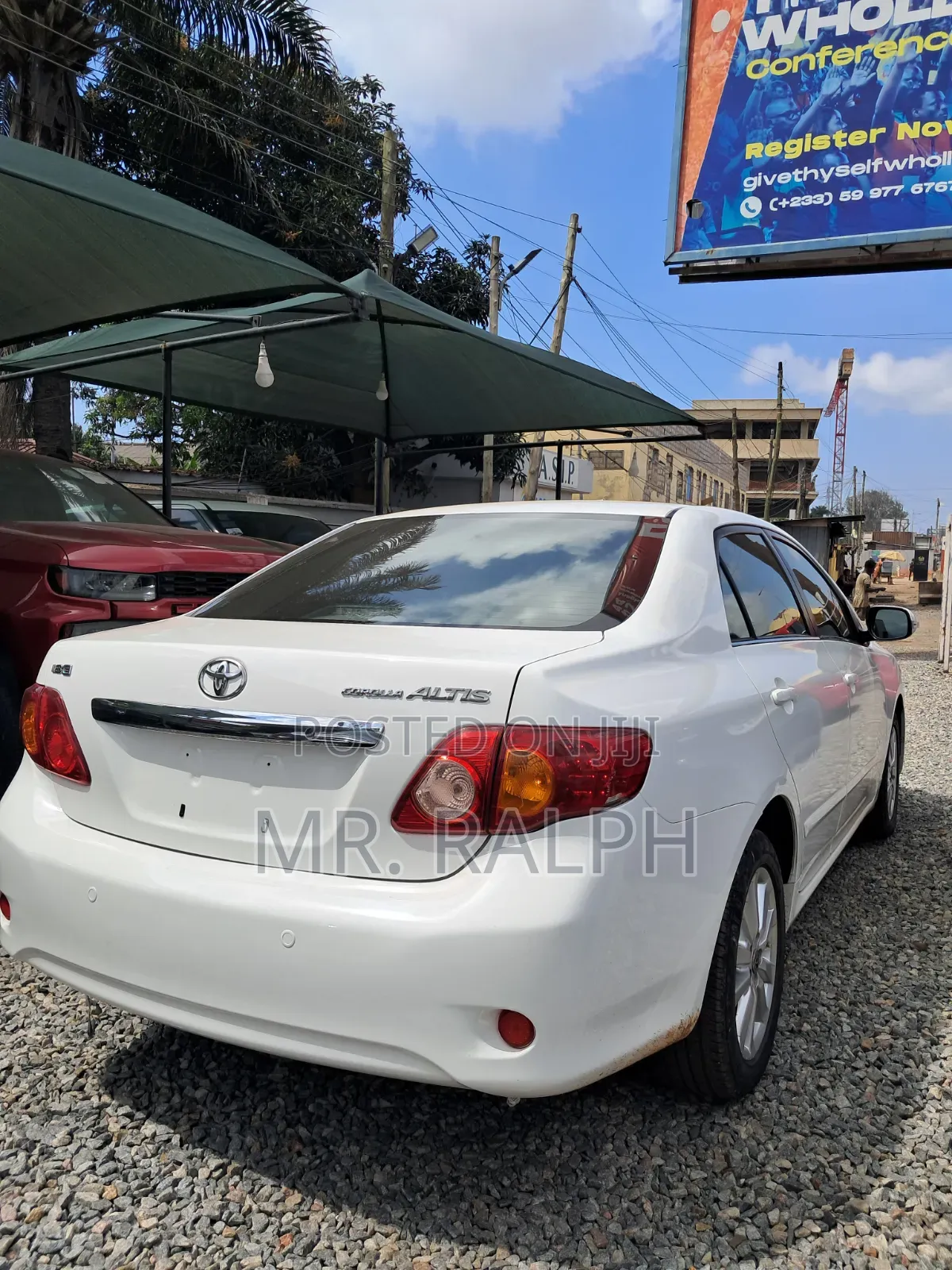 Toyota Corolla Altis 2010 White