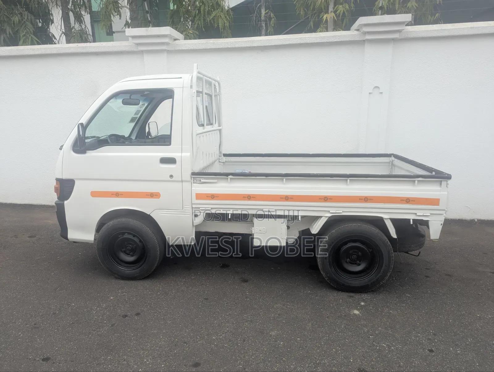 Daihatsu Hijet 2010 White For Sale