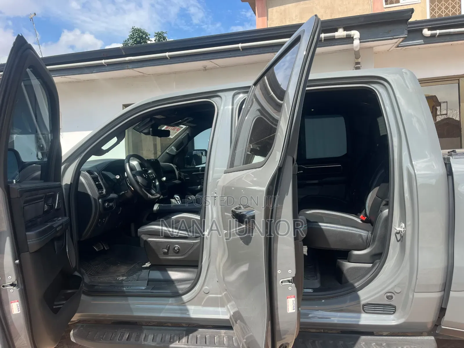 Dodge RAM 2023 Gray