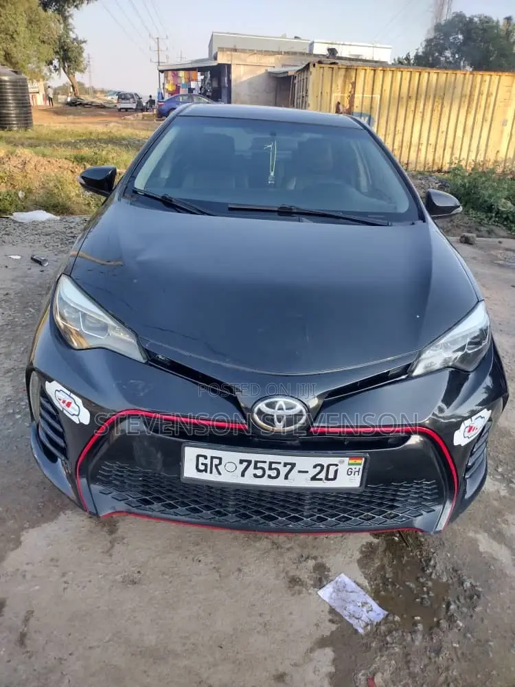 Toyota Corolla 2016 Black