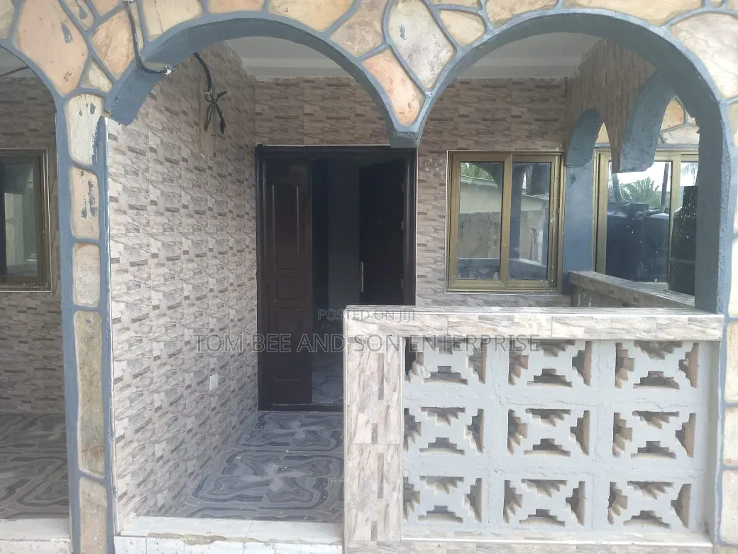 2bdrm Apartment in Tommylee, Akweley for rent