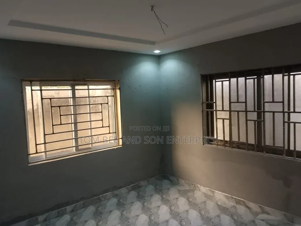 2bdrm Apartment in Tommylee, Akweley for rent