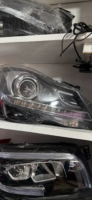 C 250 Led Headlight With Chargers