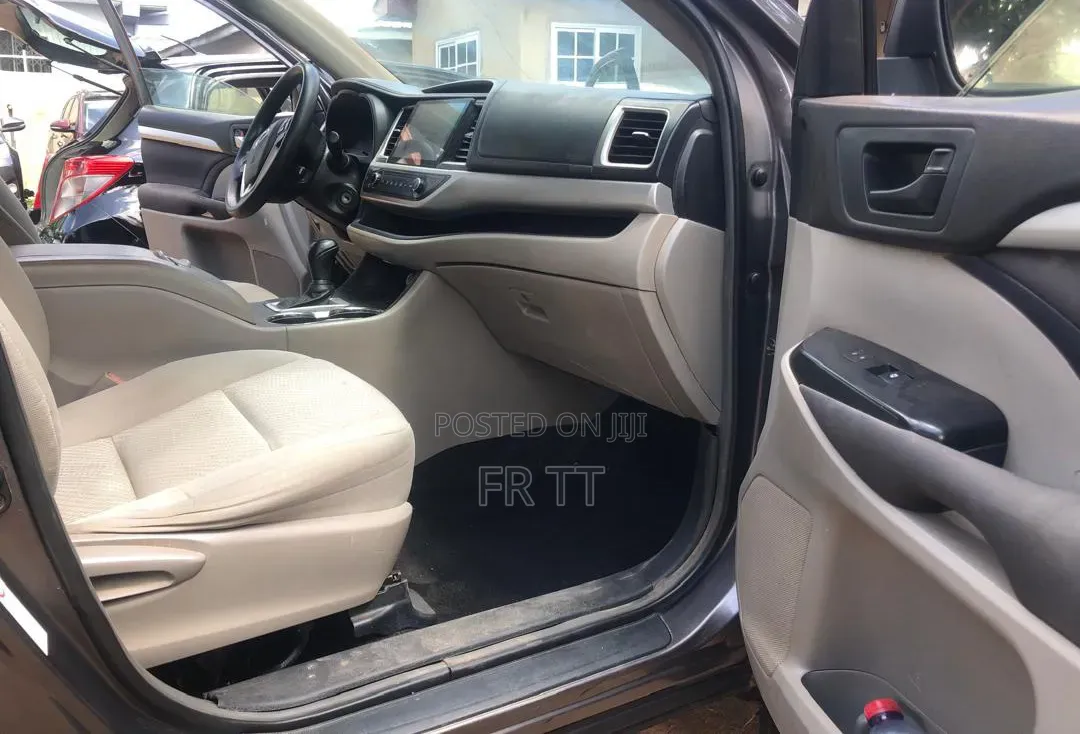Toyota Highlander 2017 Gray
