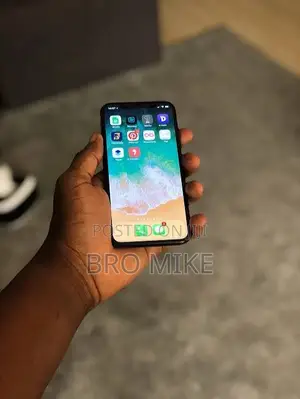 Apple iPhone X 256 GB White