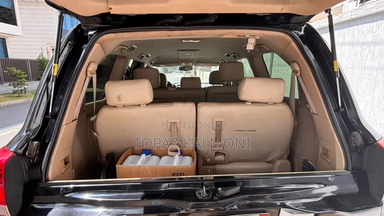 Toyota Land Cruiser 2015 Black
