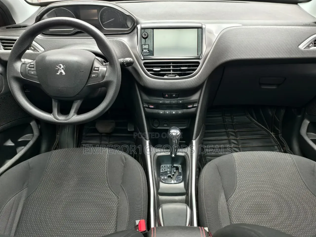 Peugeot 2008 1.6 BlueHD (75 Hp) 2016 Brown