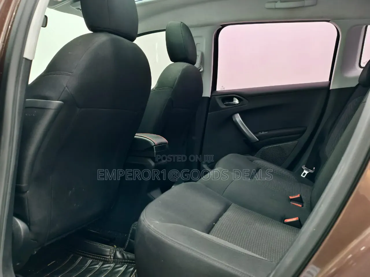 Peugeot 2008 1.6 BlueHD (75 Hp) 2016 Brown