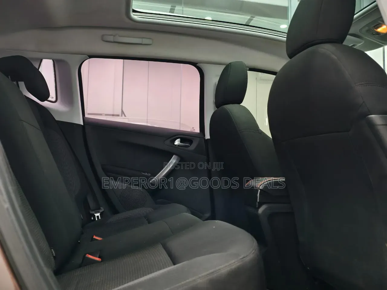 Peugeot 2008 1.6 BlueHD (75 Hp) 2016 Brown