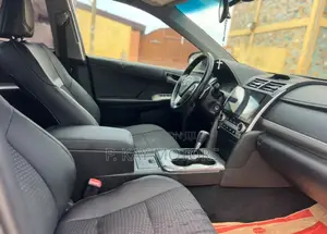 Toyota Camry SE 4dr Sedan (2.5L 4cyl 6A) 2014 Matt Black
