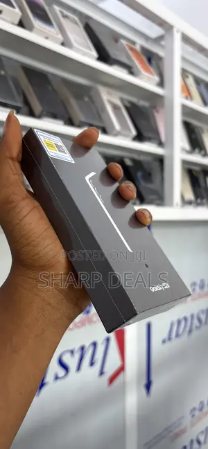 New Samsung Galaxy S25 128 GB Blue