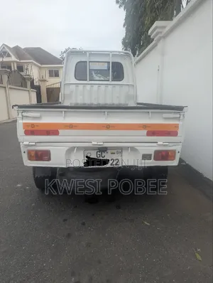 Daihatsu Hijet 2010 White For Sale