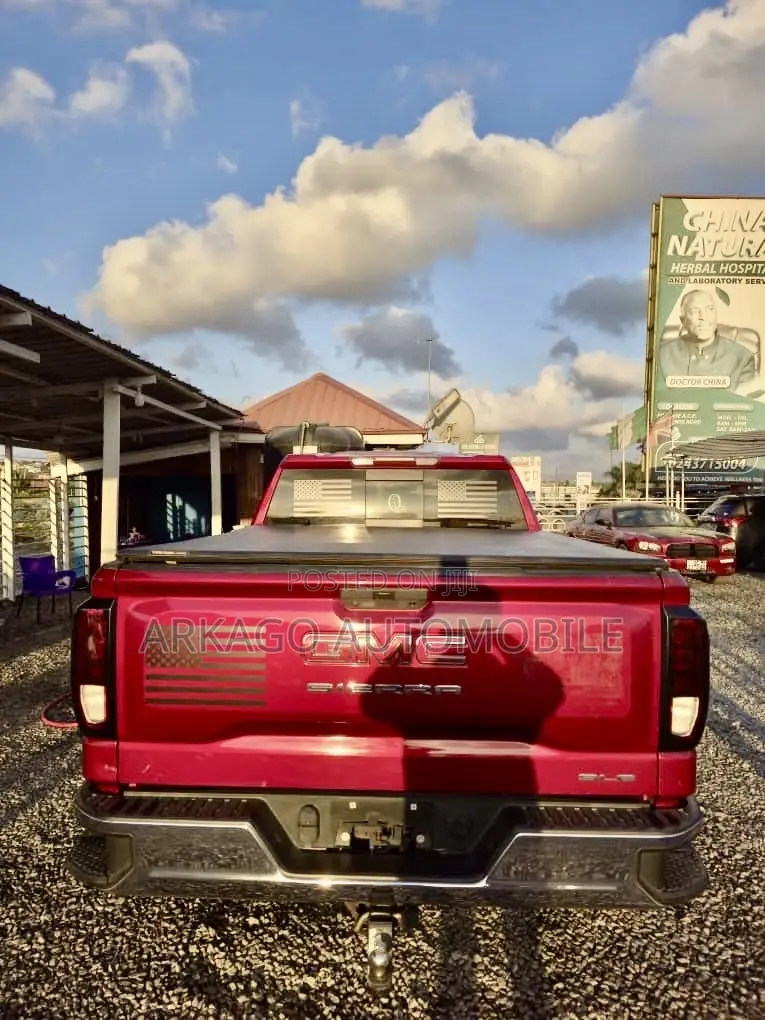 GMC Sierra 2019 Pink