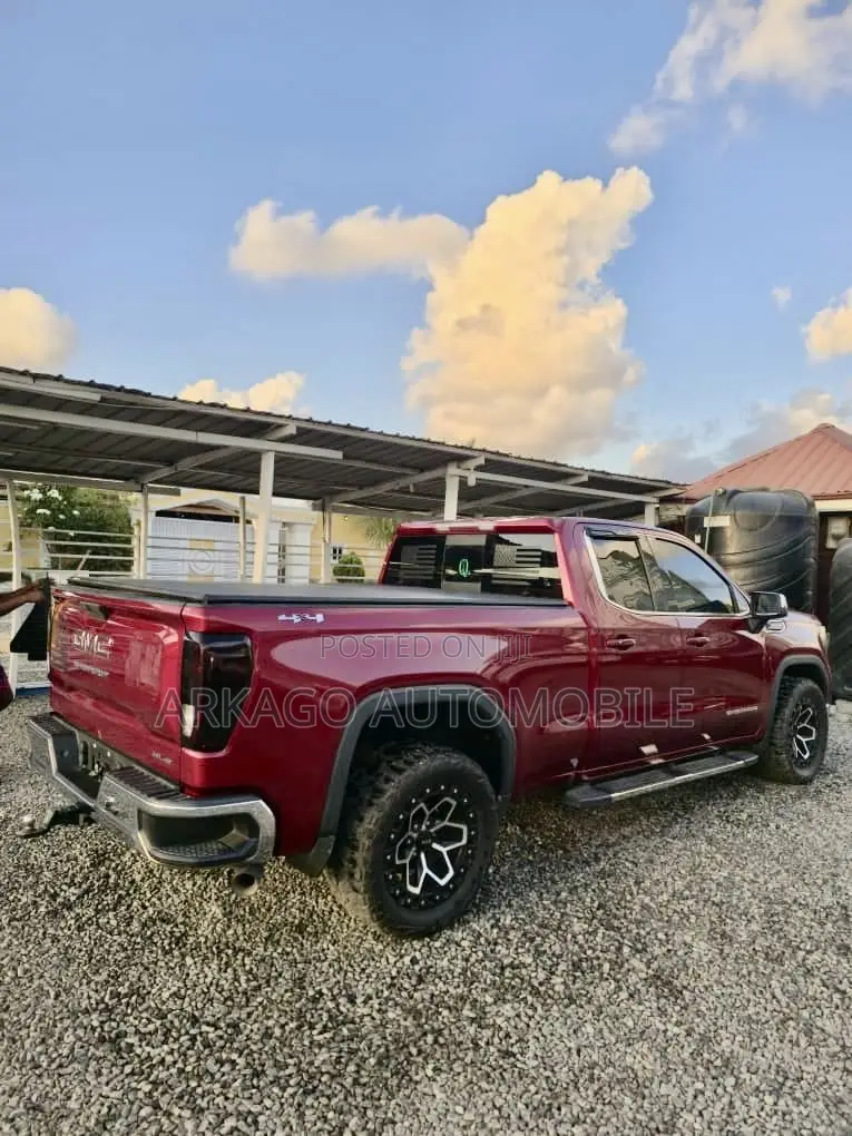GMC Sierra 2019 Pink